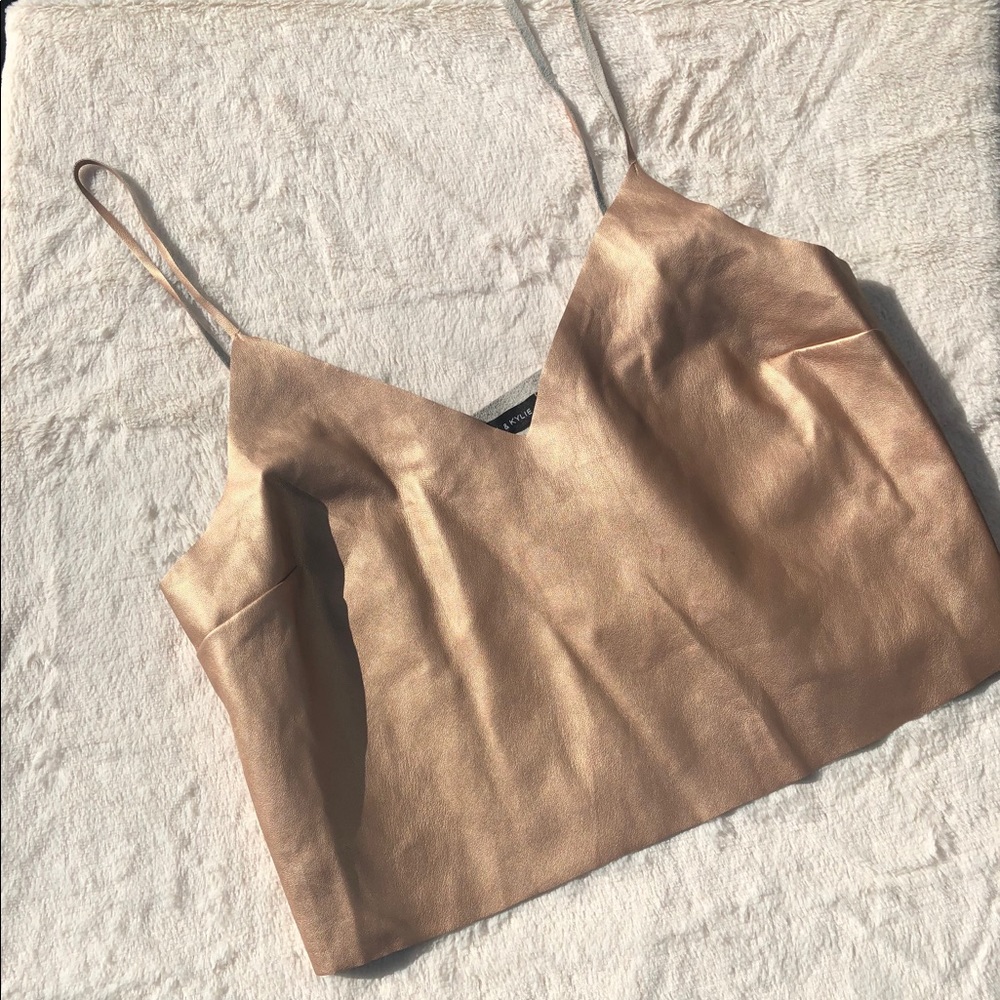 Kendall and Kylie crop top
